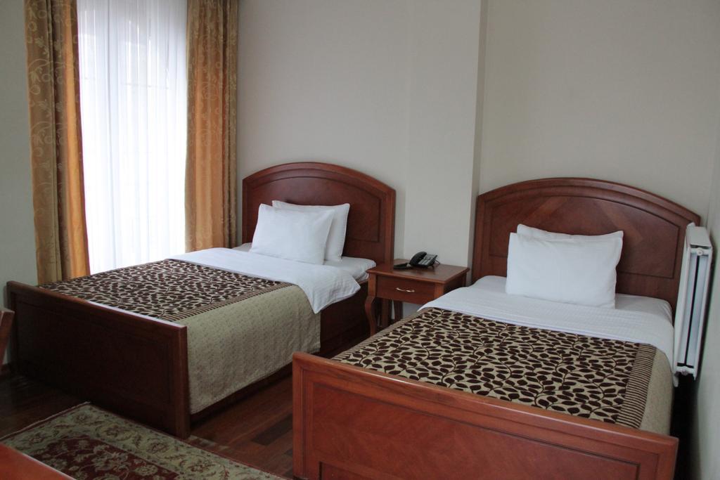 Florya Konagi Hotel Istanbul Exterior photo