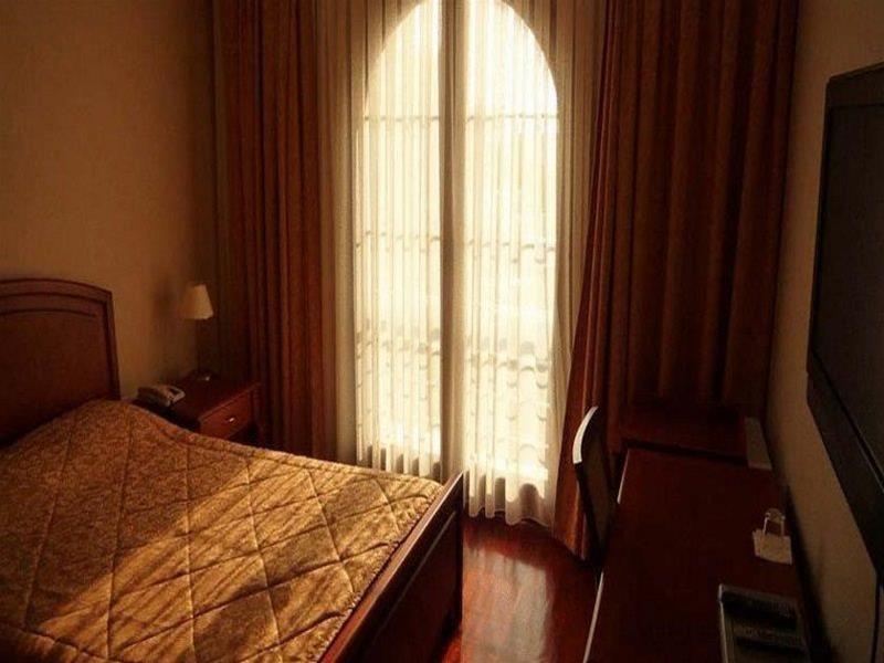 Florya Konagi Hotel Istanbul Room photo